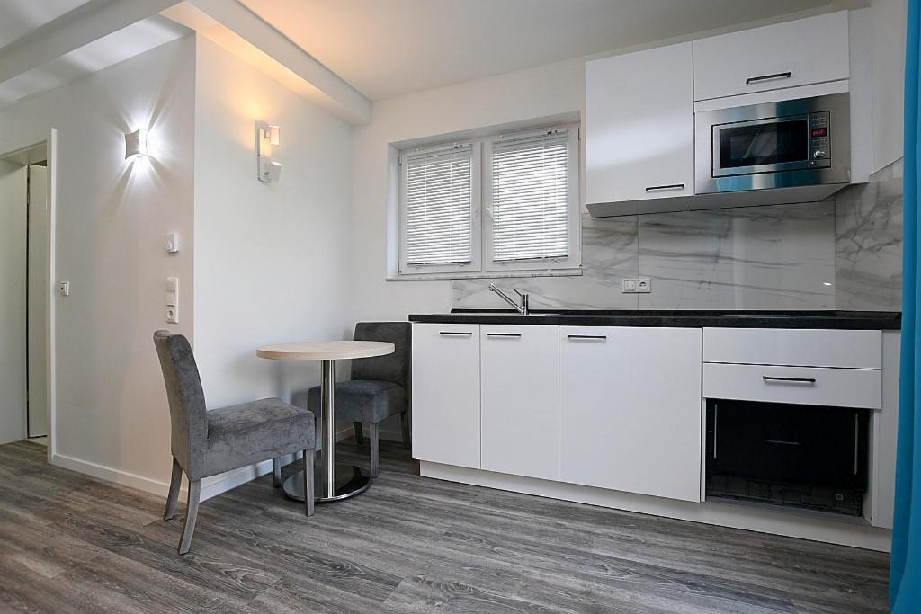 City-Hotel Zuffenhausen - Apartments Stuttgart Luaran gambar